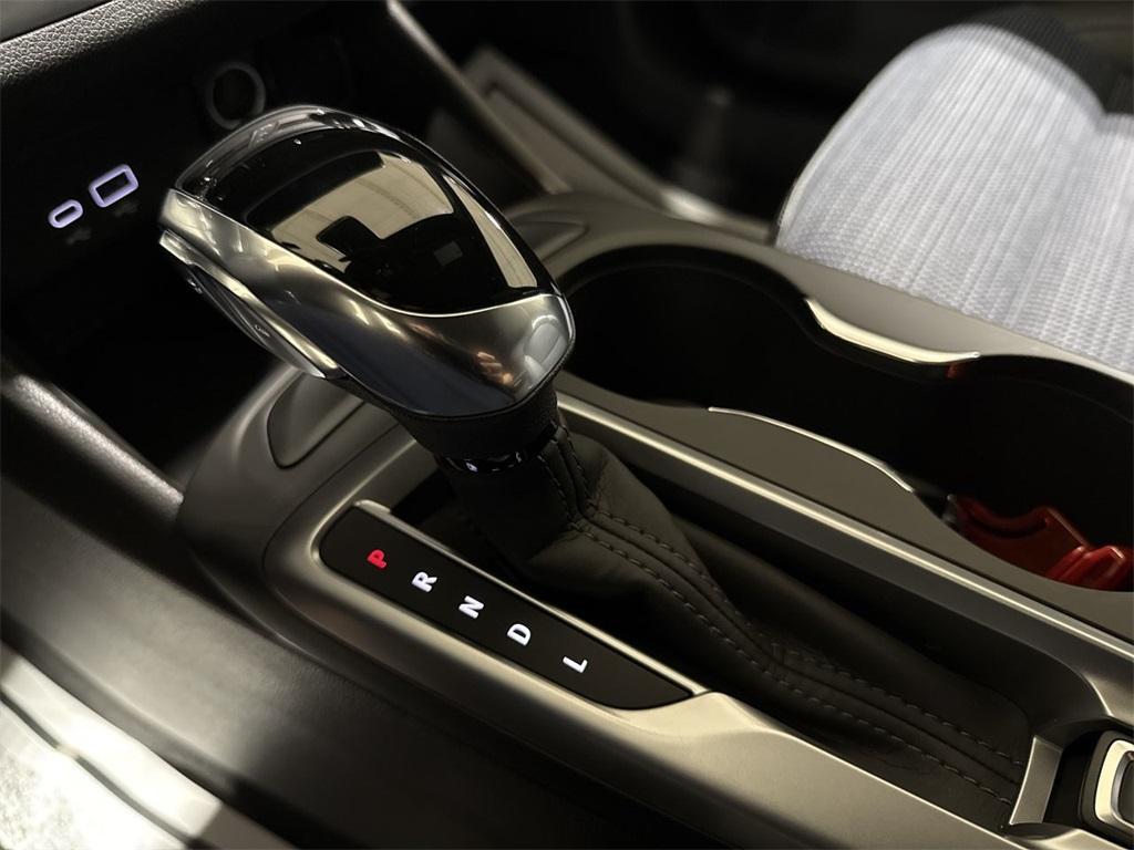new 2025 Buick Envista car, priced at $25,446