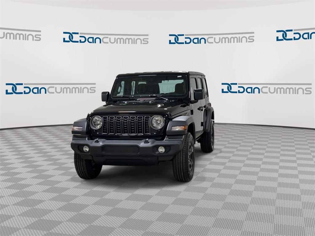 new 2025 Jeep Wrangler car, priced at $39,675