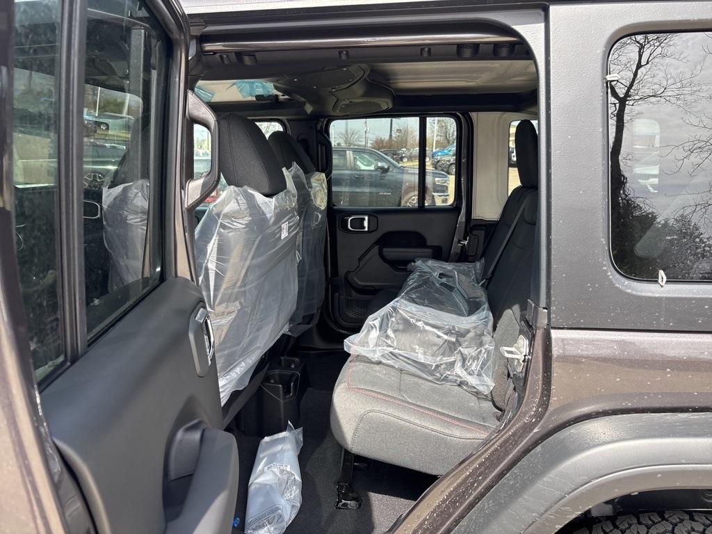 new 2025 Jeep Wrangler car, priced at $62,695