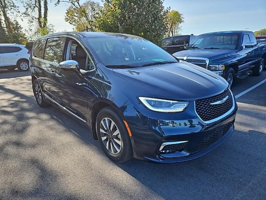 used 2023 Chrysler Pacifica Hybrid car, priced at $36,587