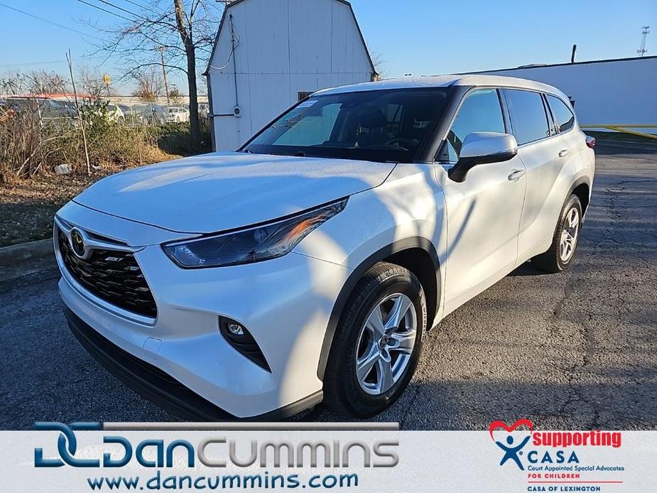 used 2022 Toyota Highlander car, priced at $28,987