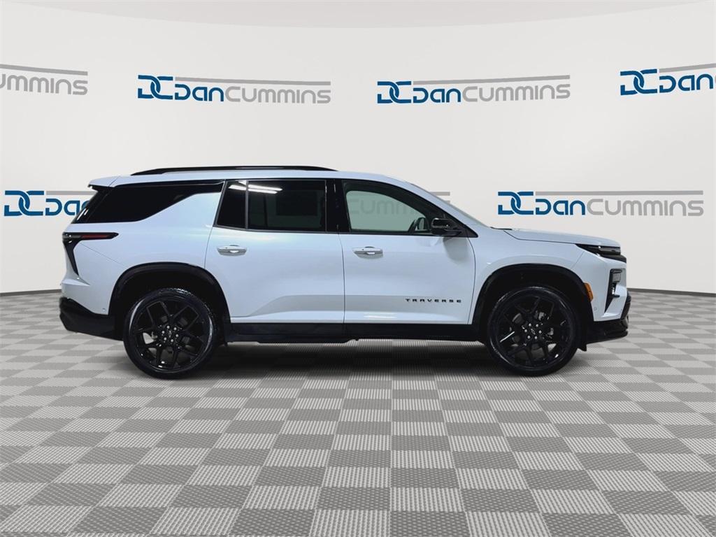 new 2026 Chevrolet Traverse car, priced at $57,427