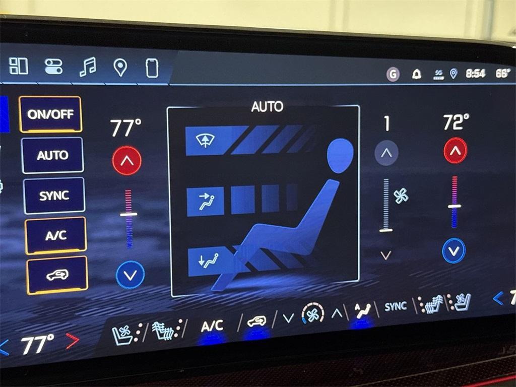 new 2026 Chevrolet Traverse car, priced at $57,427