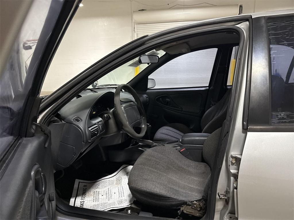 used 2001 Chevrolet Cavalier car, priced at $3,500