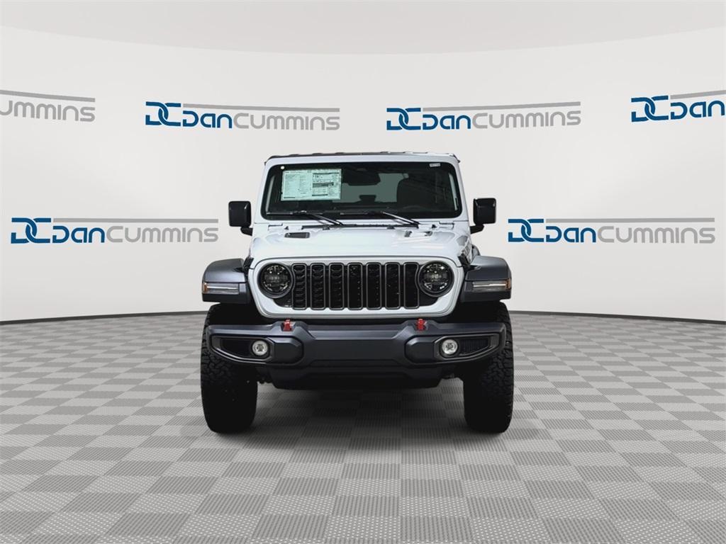 new 2025 Jeep Wrangler car, priced at $53,266