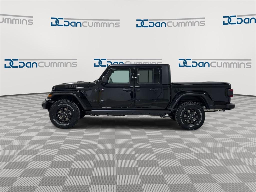 new 2024 Jeep Gladiator car, priced at $42,529