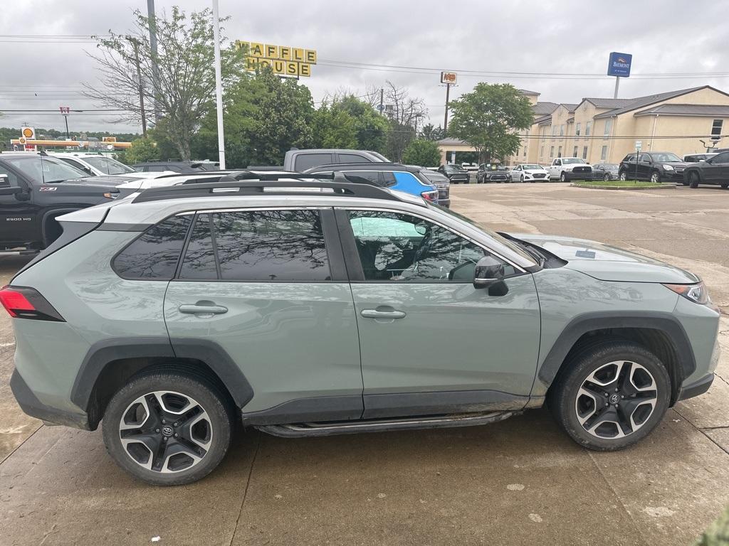 used 2019 Toyota RAV4 car