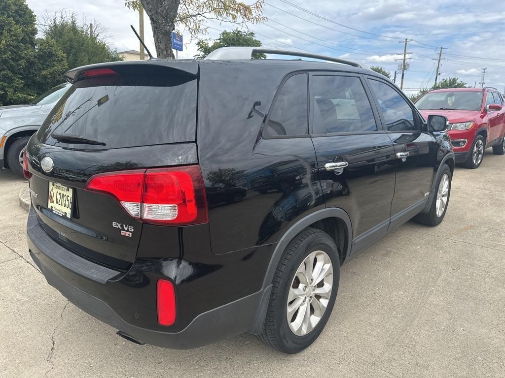 used 2014 Kia Sorento car, priced at $5,900