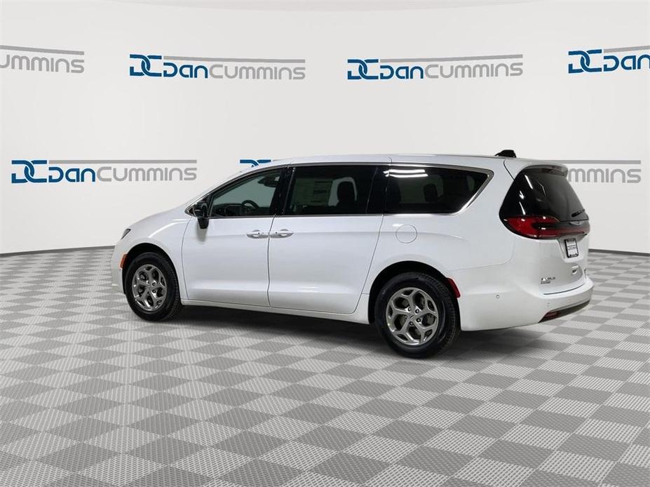 new 2024 Chrysler Pacifica car, priced at $54,737