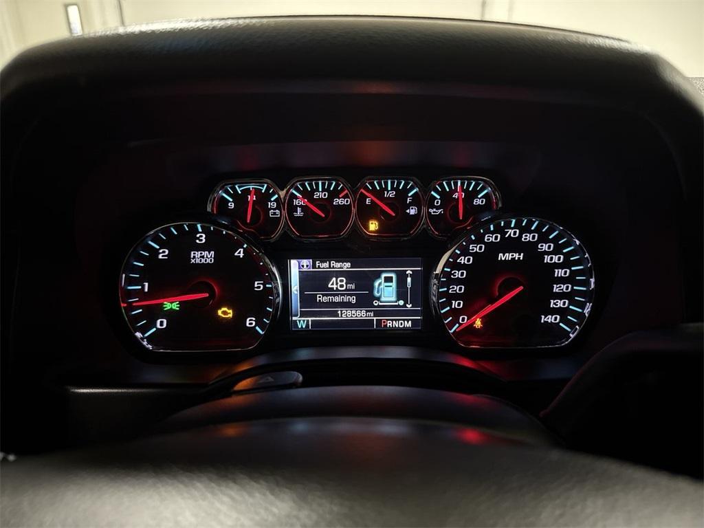 used 2015 Chevrolet Suburban car, priced at $18,900
