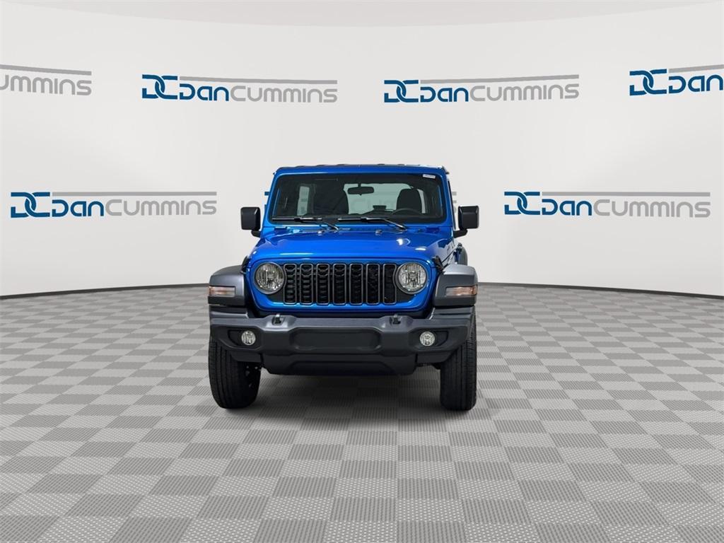 new 2026 Jeep Wrangler car, priced at $42,322