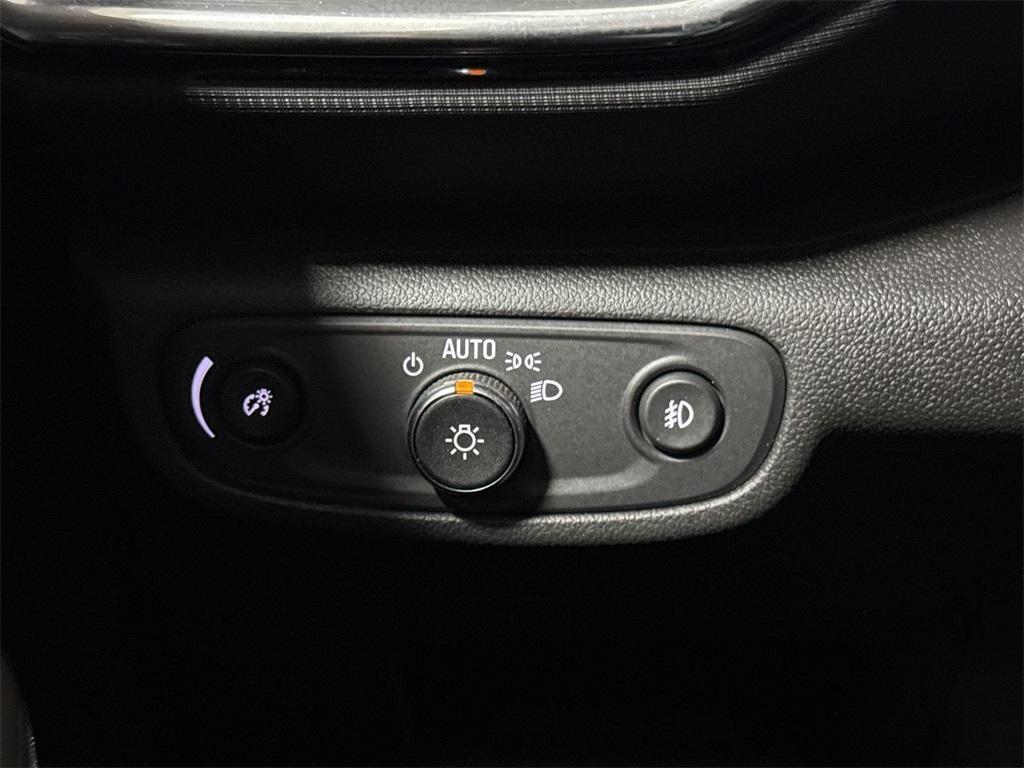 used 2023 Chevrolet TrailBlazer car, priced at $21,931