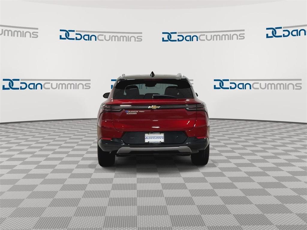 new 2025 Chevrolet Equinox EV car, priced at $39,873