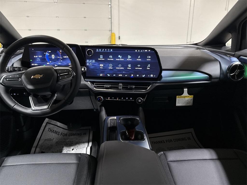 new 2025 Chevrolet Equinox EV car, priced at $39,873