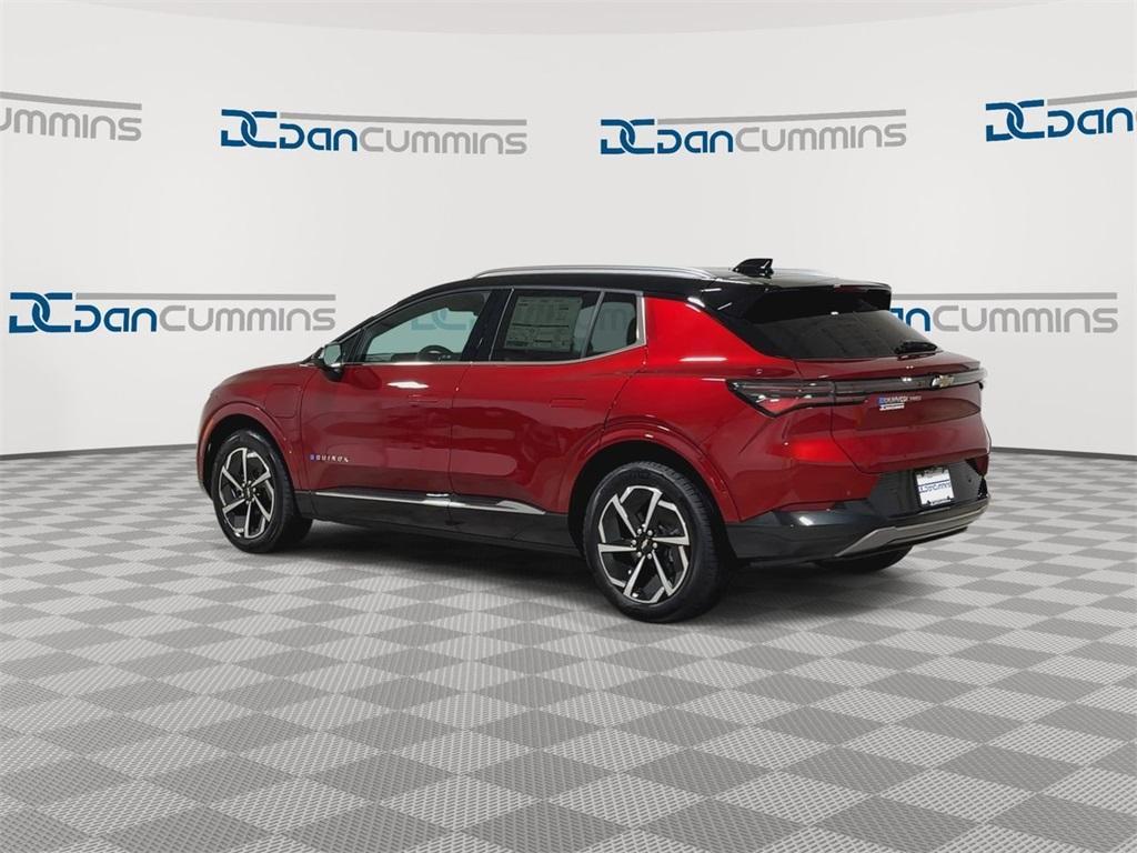 new 2025 Chevrolet Equinox EV car, priced at $39,873