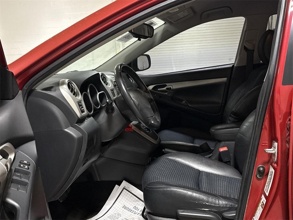 used 2009 Pontiac Vibe car, priced at $4,500
