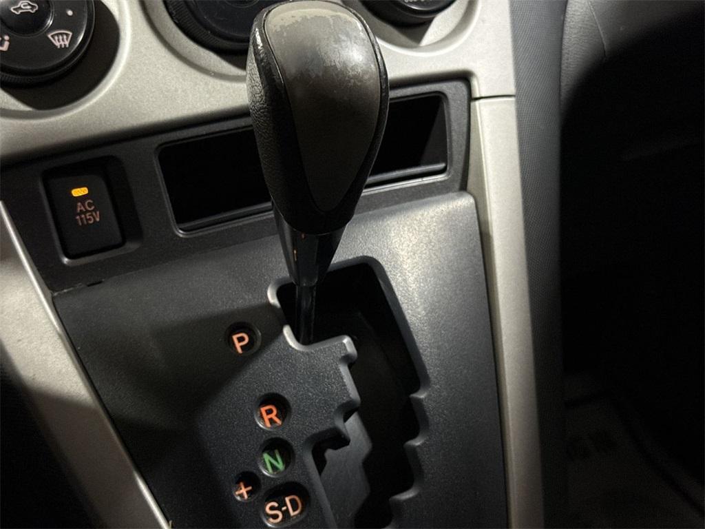 used 2009 Pontiac Vibe car, priced at $4,500