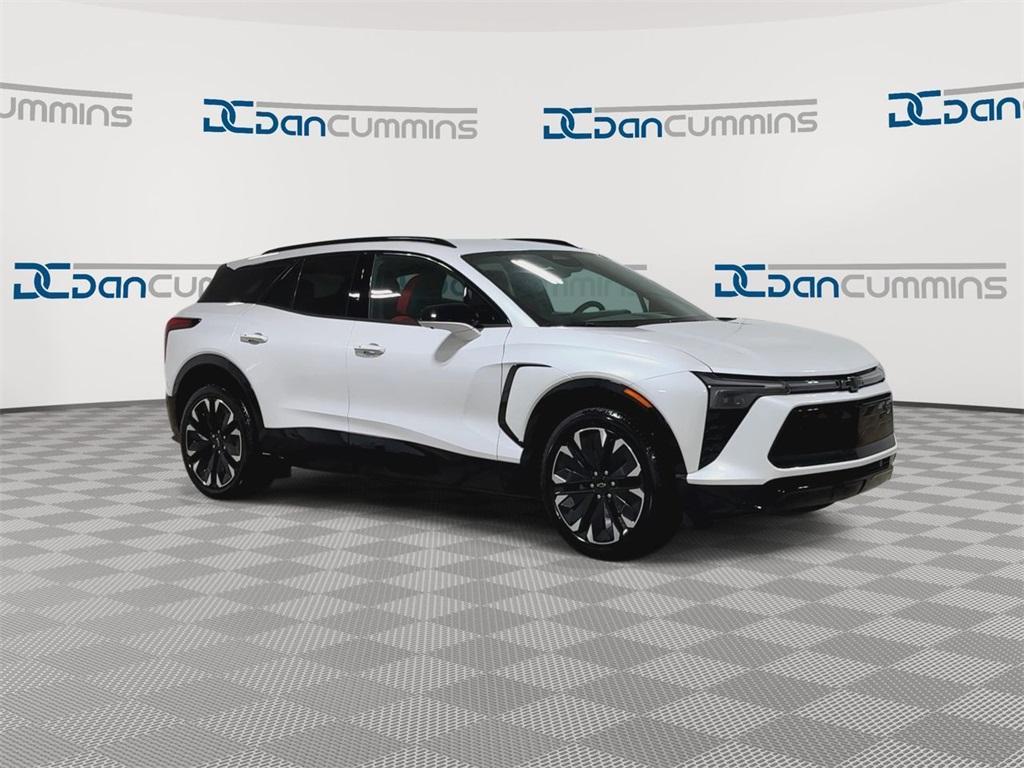 new 2025 Chevrolet Blazer EV car, priced at $49,373