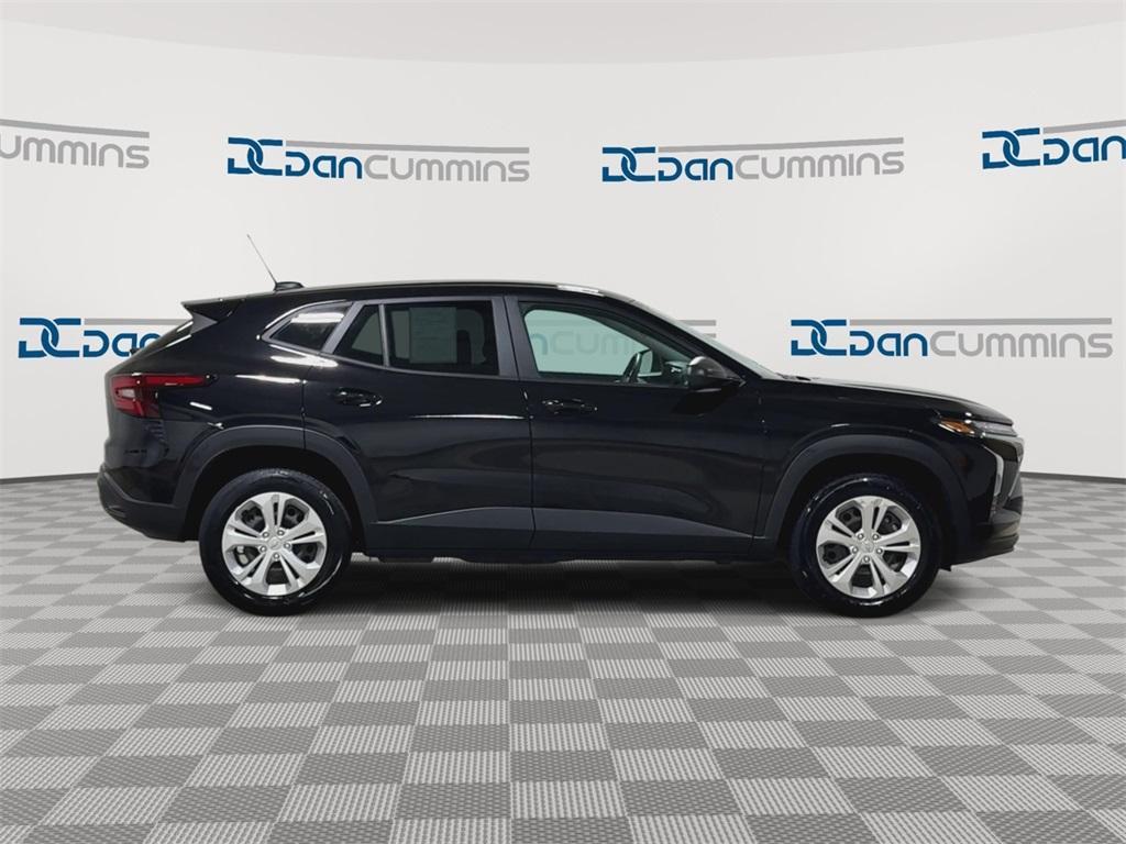 used 2024 Chevrolet Trax car, priced at $18,987