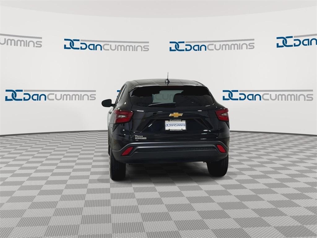 used 2024 Chevrolet Trax car, priced at $18,987