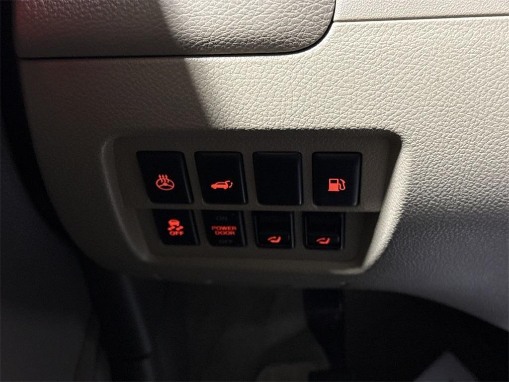 used 2012 Nissan Murano car, priced at $3,500