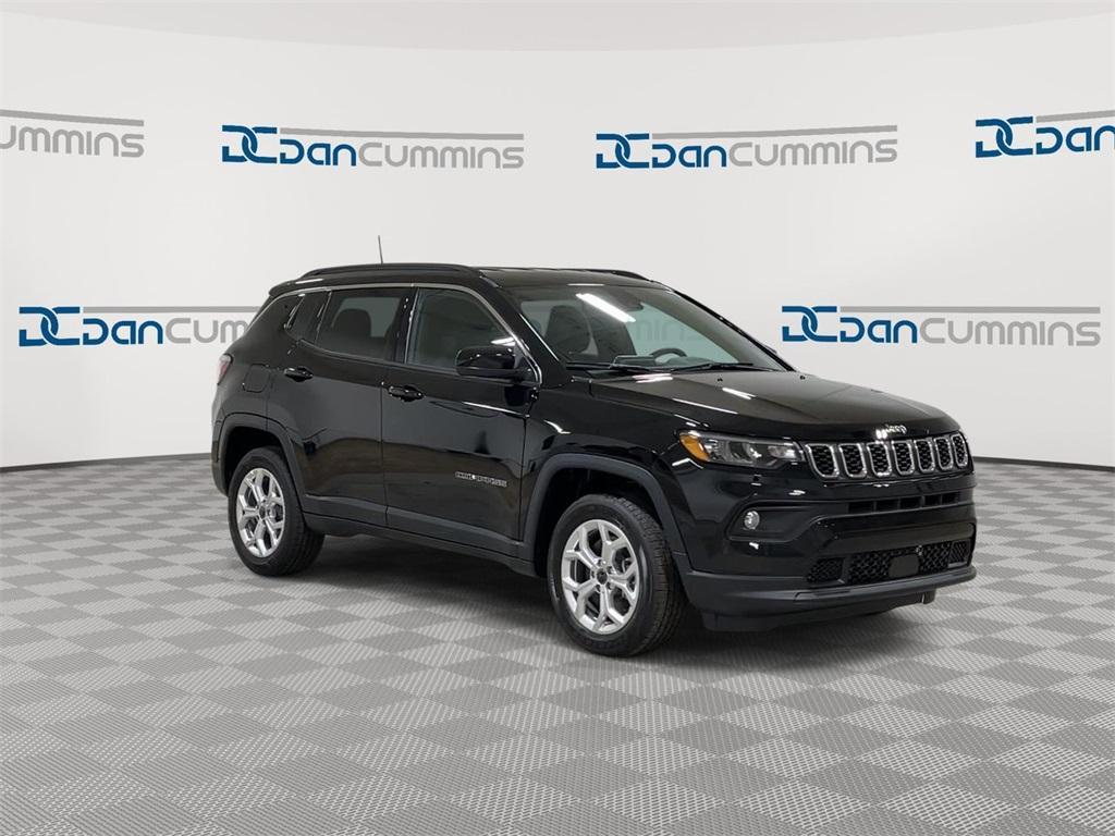 new 2025 Jeep Compass car, priced at $25,034