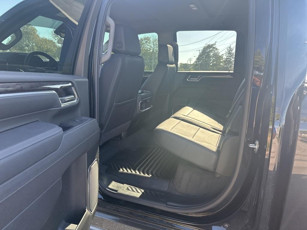 used 2025 Chevrolet Silverado 3500 car, priced at $75,987