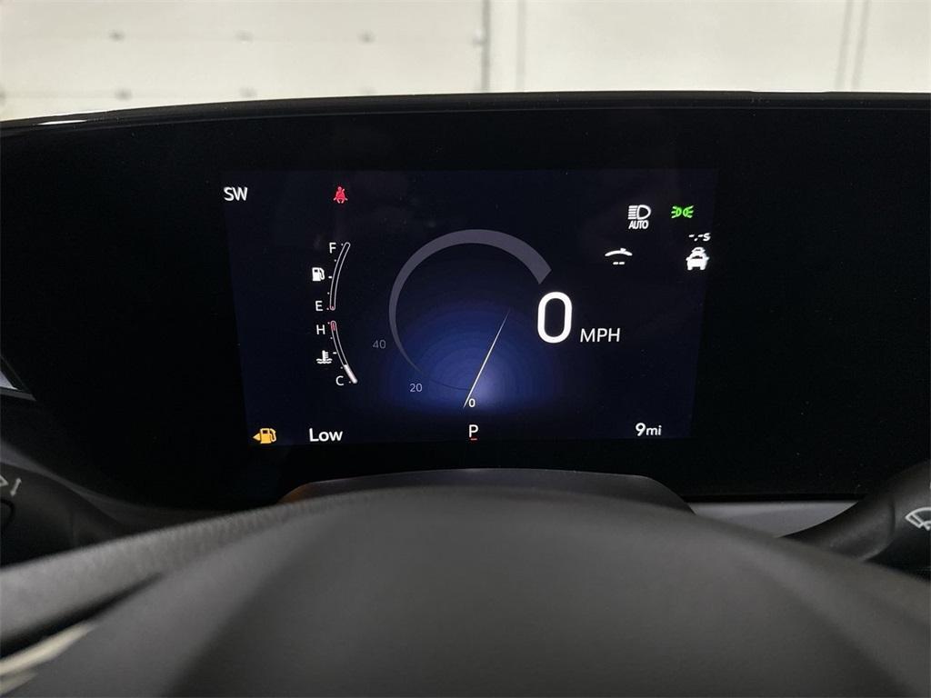 new 2025 Buick Envista car, priced at $30,164