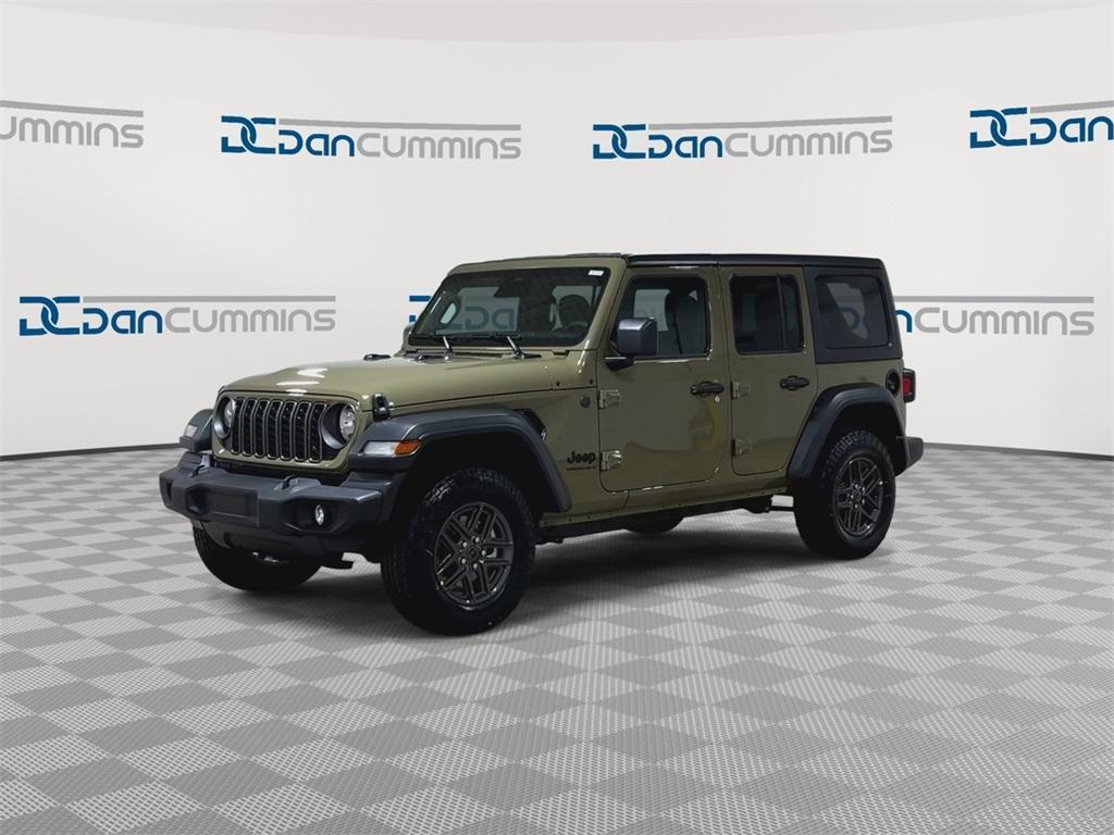 new 2026 Jeep Wrangler car, priced at $44,732