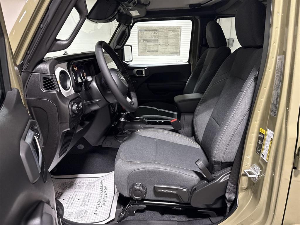 new 2026 Jeep Wrangler car, priced at $44,732