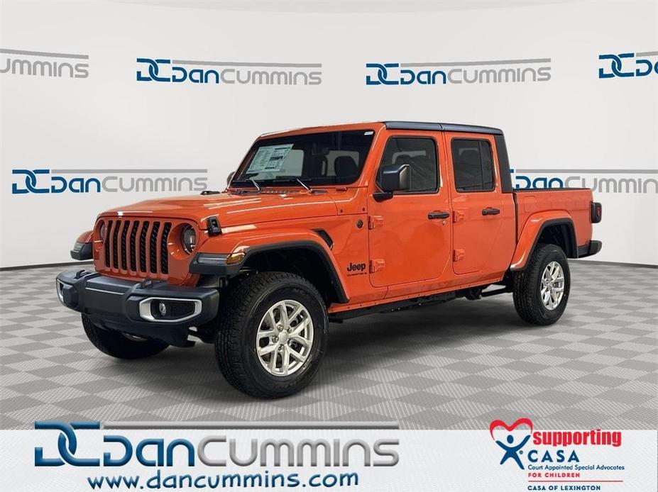 new 2023 Jeep Gladiator car, priced at $48,901