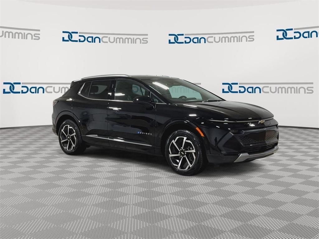 new 2025 Chevrolet Equinox EV car, priced at $39,473