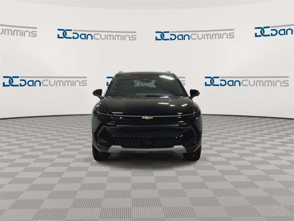 new 2025 Chevrolet Equinox EV car, priced at $39,473