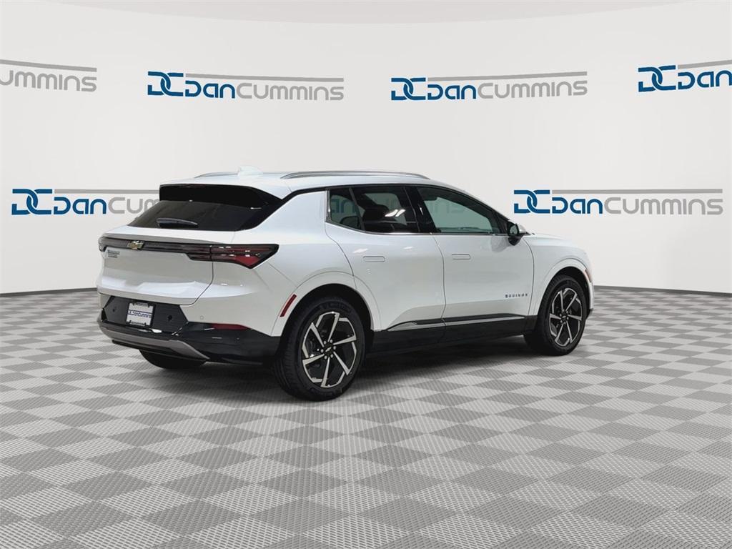 new 2025 Chevrolet Equinox EV car, priced at $35,873