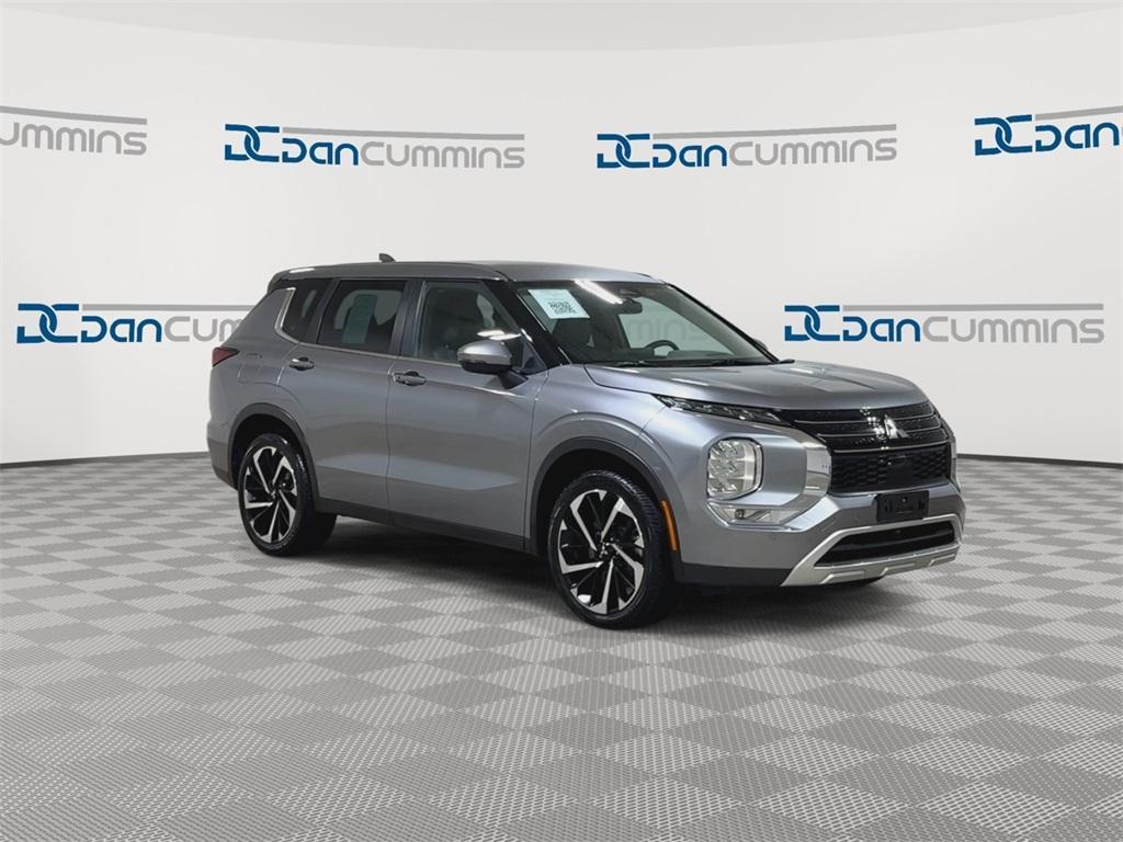 used 2023 Mitsubishi Outlander car, priced at $19,787