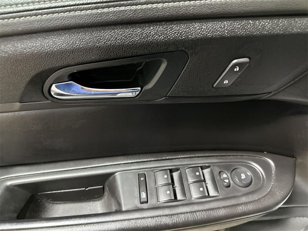 used 2016 Chevrolet Traverse car, priced at $5,900