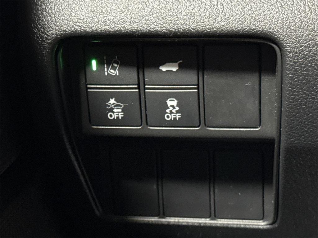 used 2020 Honda CR-V car, priced at $27,987