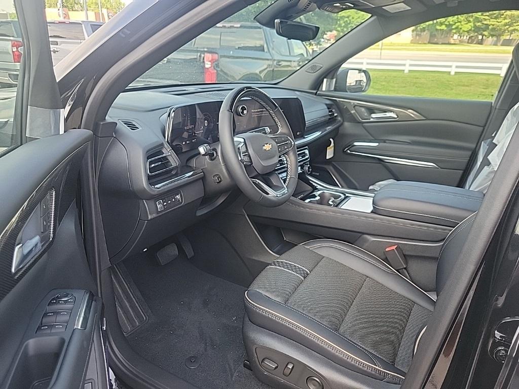 new 2025 Chevrolet Traverse car, priced at $59,160