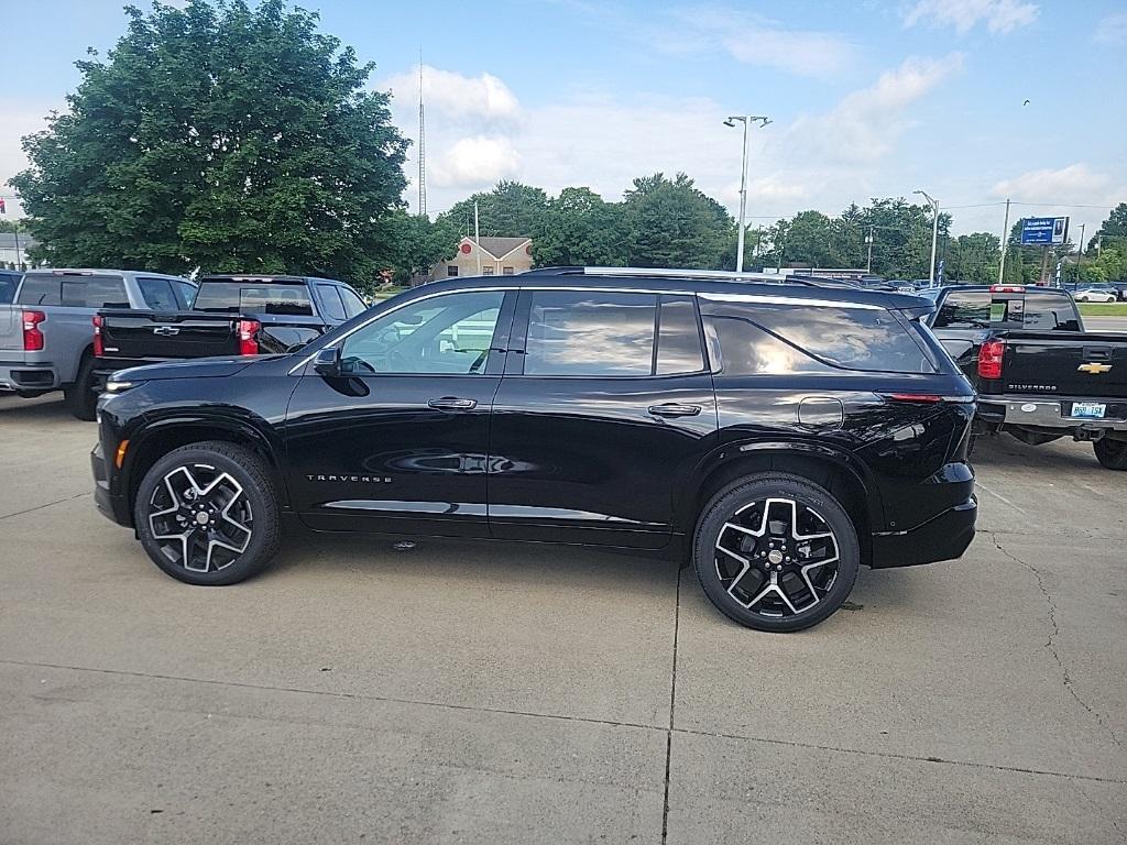 new 2025 Chevrolet Traverse car, priced at $59,160