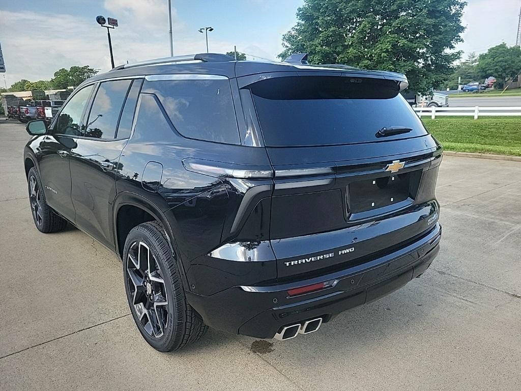 new 2025 Chevrolet Traverse car, priced at $59,160
