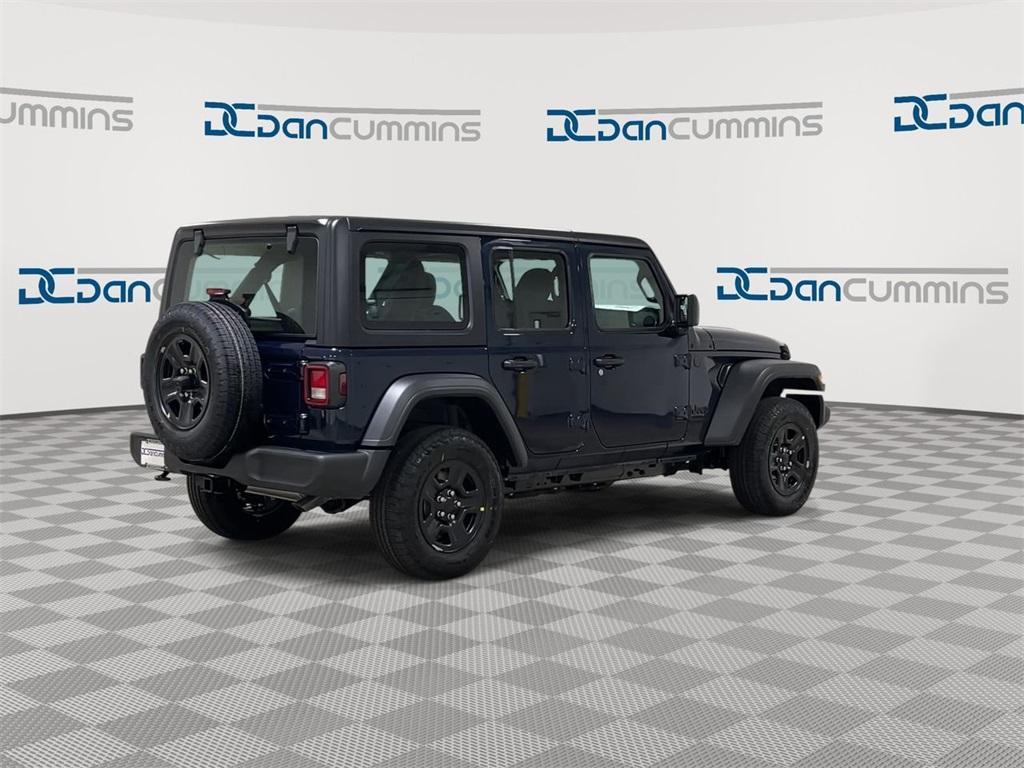 new 2025 Jeep Wrangler car, priced at $39,975