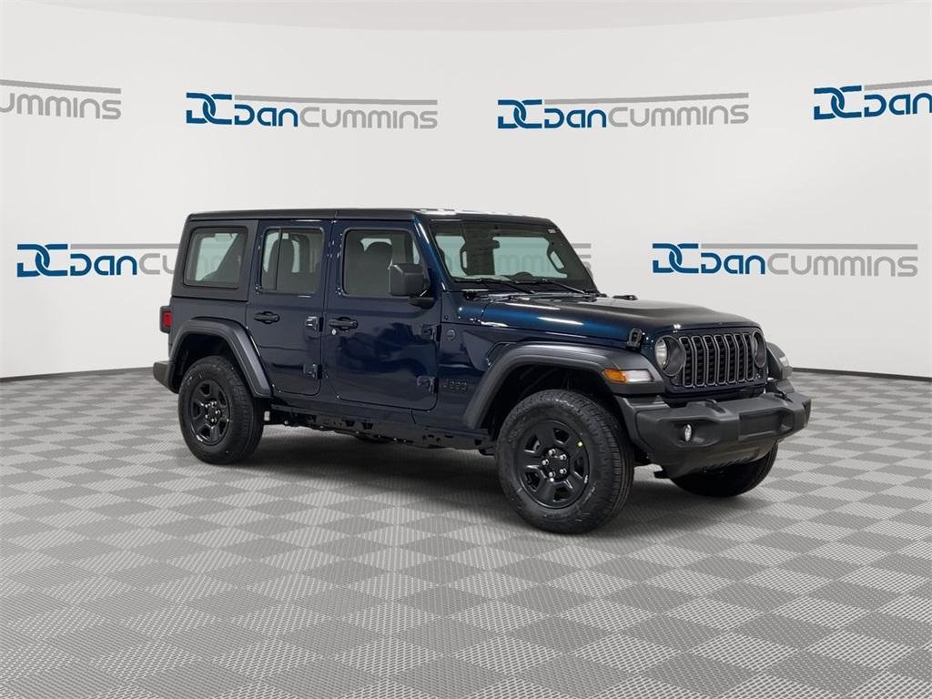 new 2025 Jeep Wrangler car, priced at $39,975