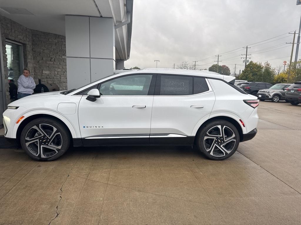 new 2026 Chevrolet Equinox EV car, priced at $37,623