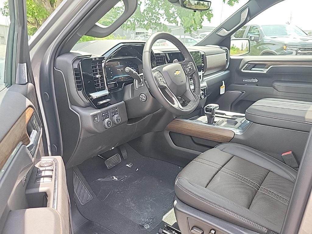 new 2025 Chevrolet Silverado 1500 car, priced at $60,180