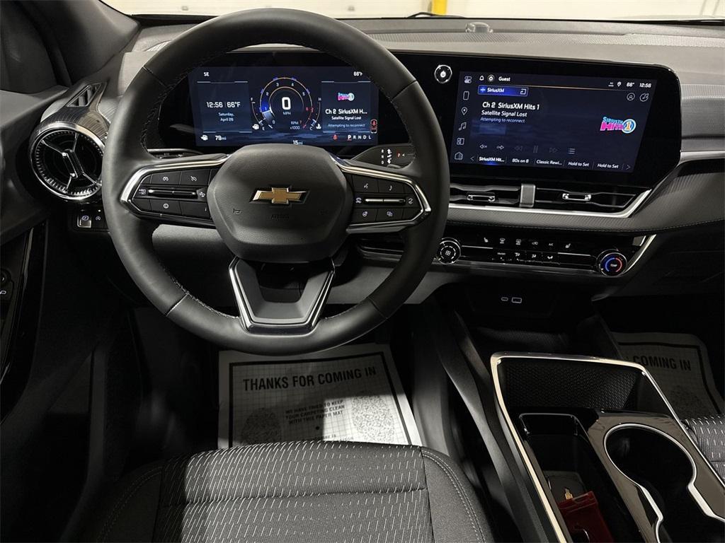 new 2025 Chevrolet Equinox car, priced at $27,495