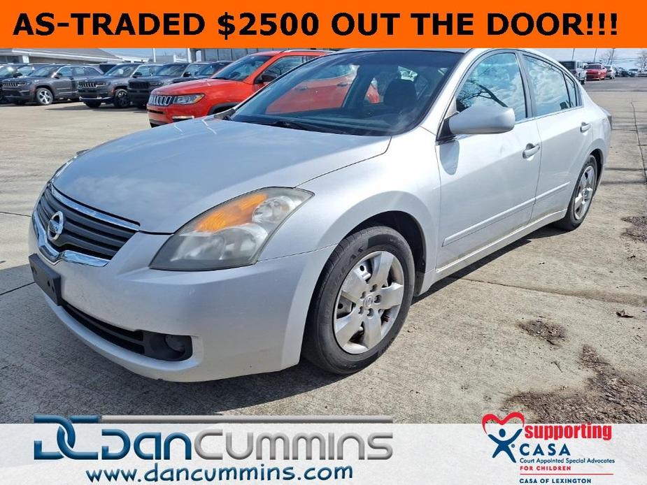 used 2008 Nissan Altima car, priced at $2,300