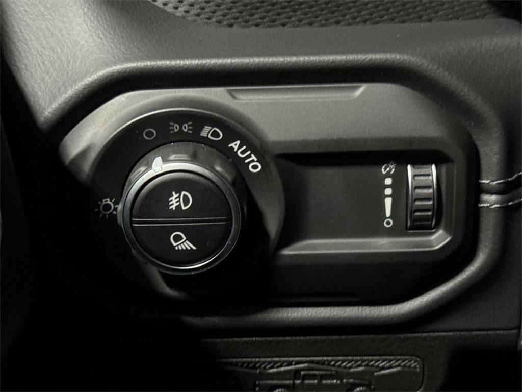 new 2025 Jeep Gladiator car, priced at $47,942