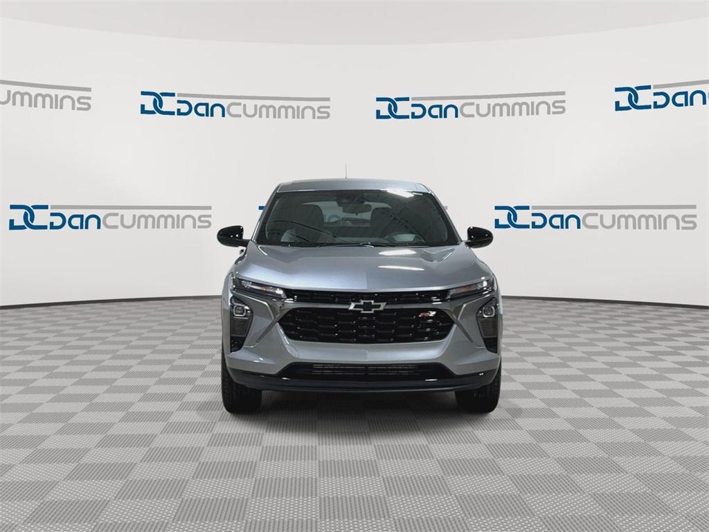 new 2025 Chevrolet Trax car, priced at $23,895