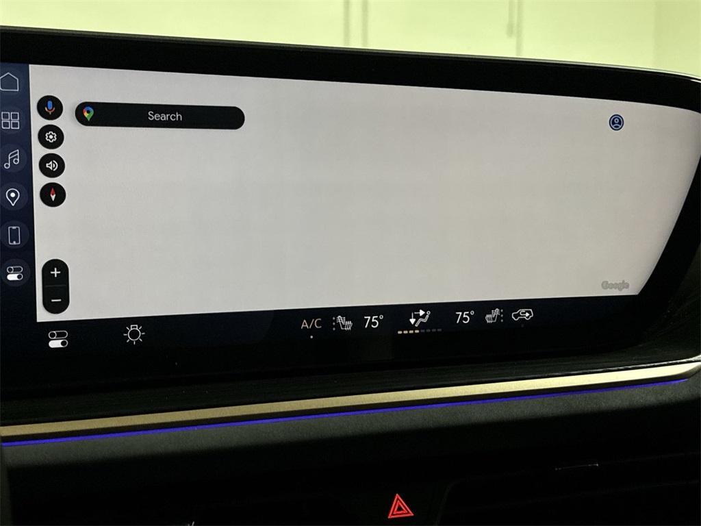 new 2025 Buick Envision car, priced at $38,056