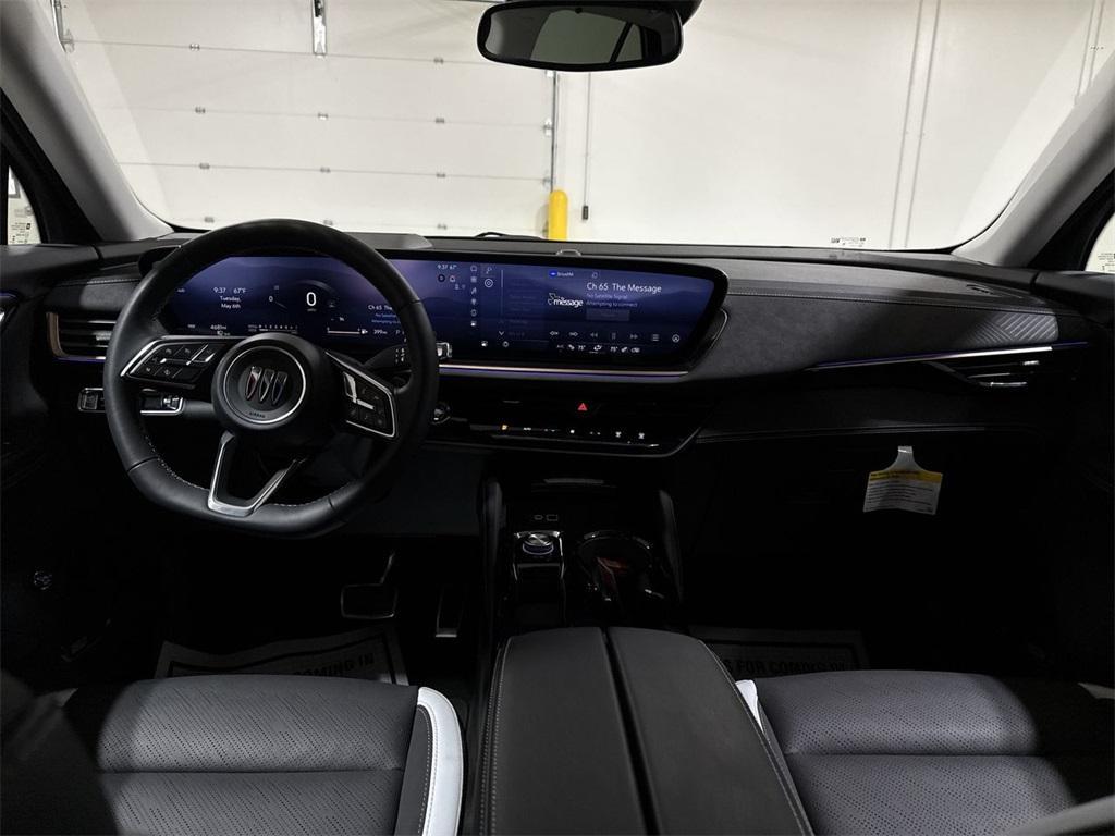 new 2025 Buick Envision car, priced at $38,056